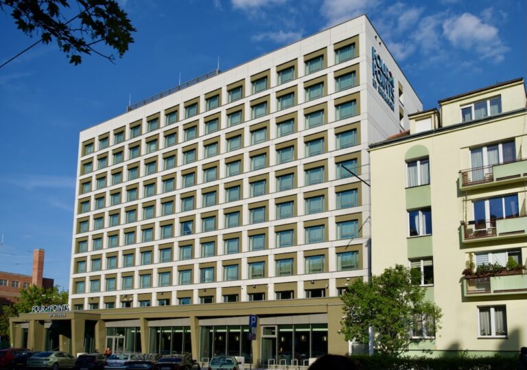 Conversion, extension, superstructure and thorough modernisation of the “Wieniawa” Hotel in Wrocław